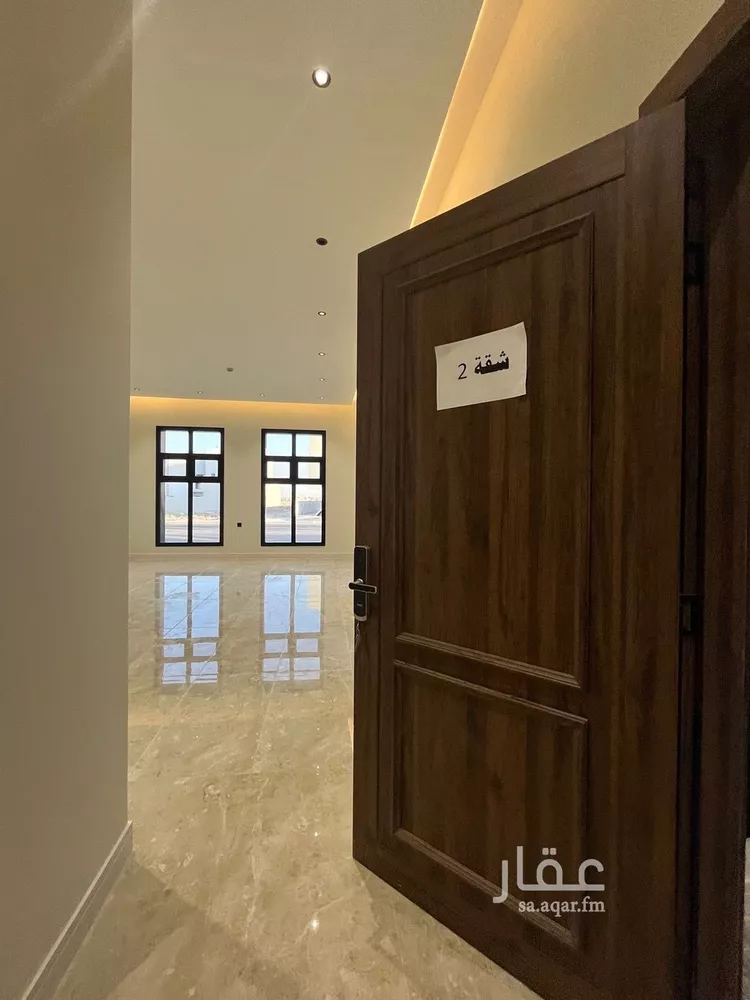 شقة للبيع في شارع عبداللطيف بن المبارك, حي المهدية, مدينة الرياض, منطقة الرياض صورة 5