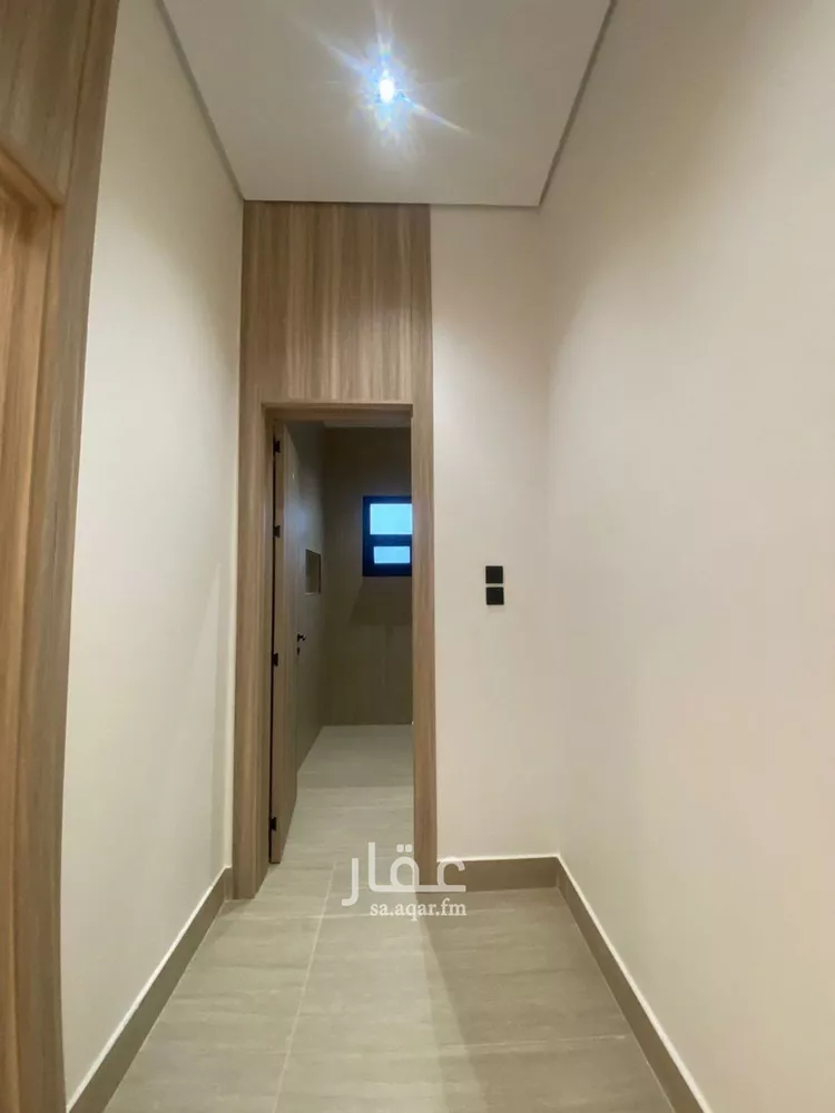 فيلا للبيع في شارع السيل الكبير, حي المهدية, مدينة الرياض, منطقة الرياض صورة 2