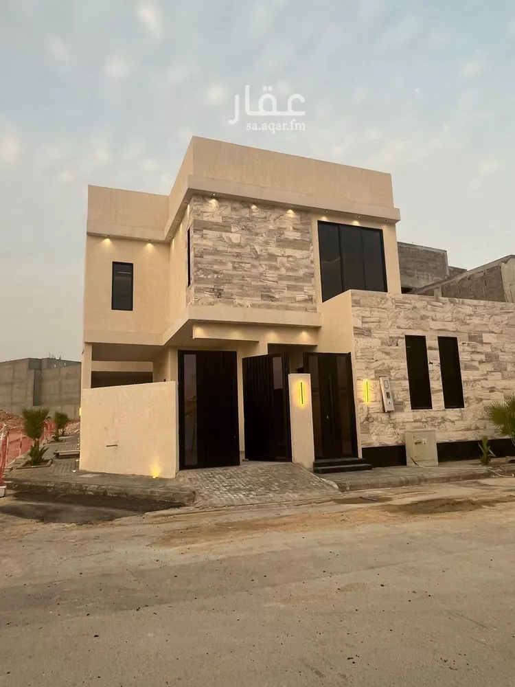 فيلا للبيع في شارع السيل الكبير, حي المهدية, مدينة الرياض, منطقة الرياض صورة 2