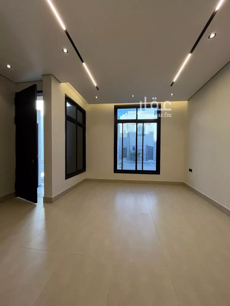 فيلا للبيع في شارع السيل الكبير, حي المهدية, مدينة الرياض, منطقة الرياض صورة 5