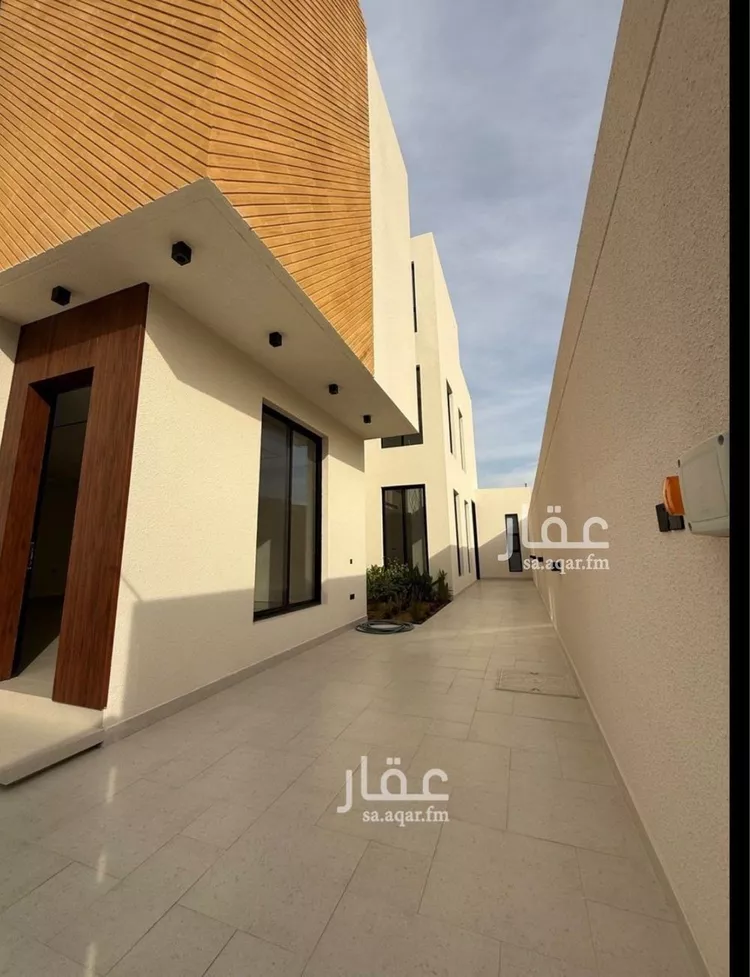 فيلا للبيع في شارع السيل الكبير, حي المهدية, مدينة الرياض, منطقة الرياض صورة 3