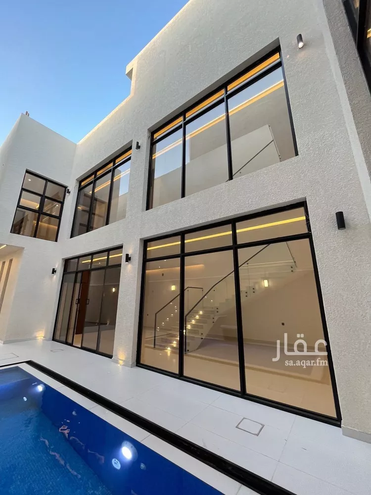 فيلا للبيع في شارع قطب الدين بن السلطان, حي المهدية, مدينة الرياض, منطقة الرياض صورة 5