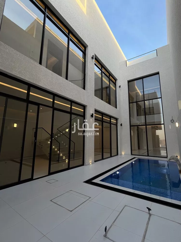 فيلا للبيع في شارع قطب الدين بن السلطان, حي المهدية, مدينة الرياض, منطقة الرياض صورة 3