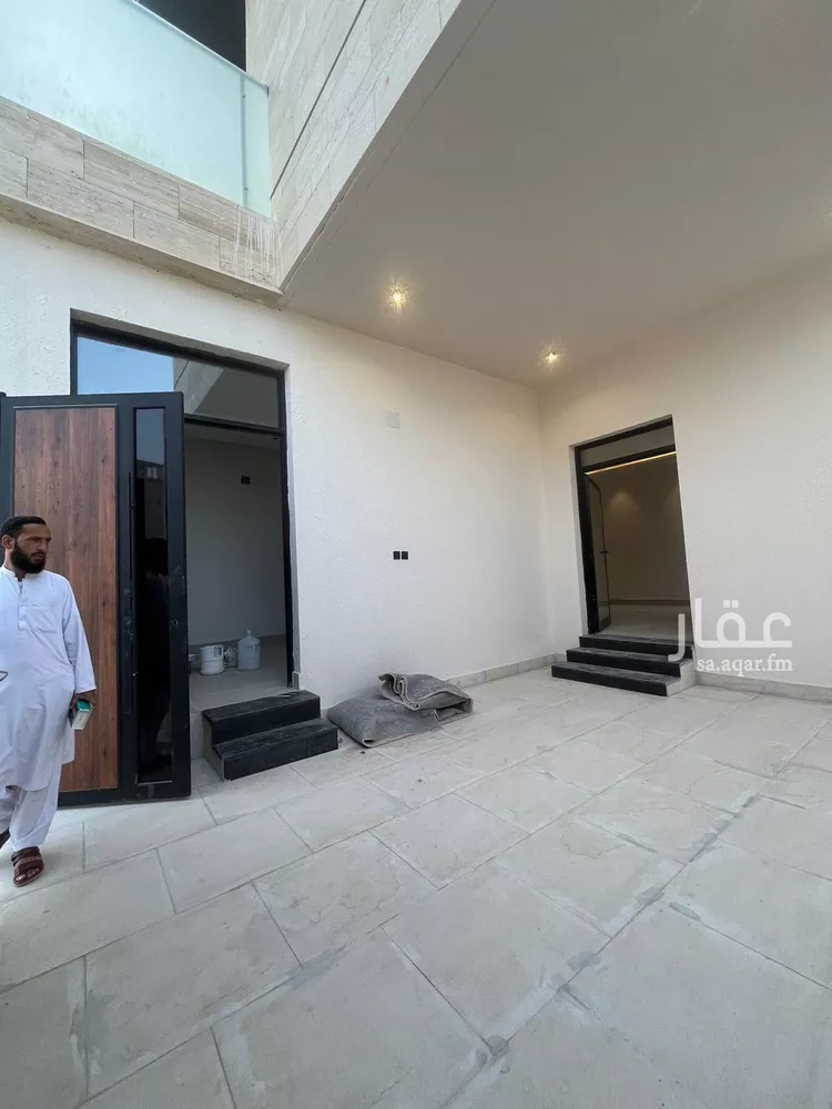 فيلا للبيع في شارع علي الجمال, حي المهدية, مدينة الرياض, منطقة الرياض صورة 2