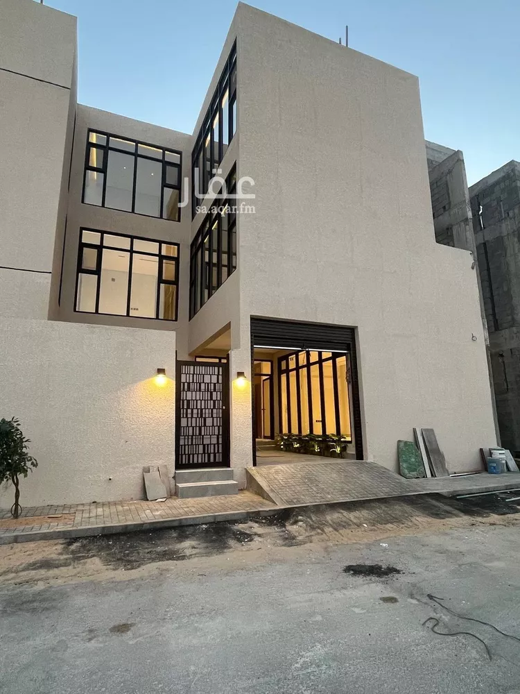 فيلا للبيع في شارع علي الجمال, حي المهدية, مدينة الرياض, منطقة الرياض صورة 4