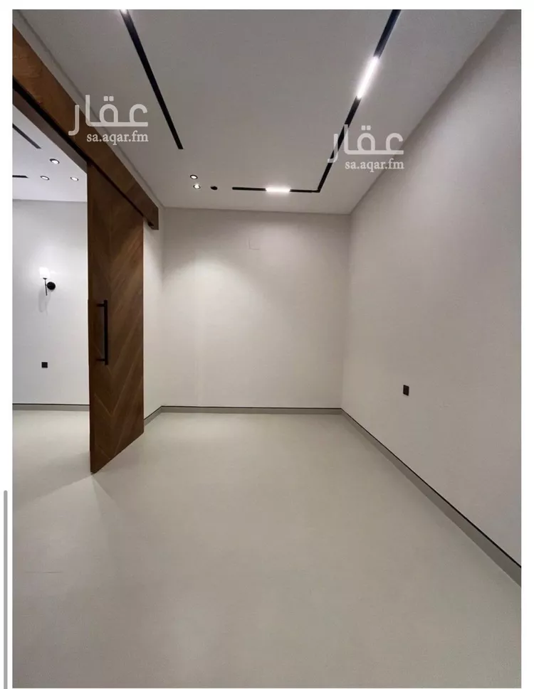 فيلا للبيع في شارع علي الجمال, حي المهدية, مدينة الرياض, منطقة الرياض صورة 2