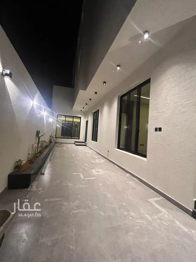 فيلا للبيع في شارع السيل الكبير, حي المهدية, مدينة الرياض, منطقة الرياض صورة 2