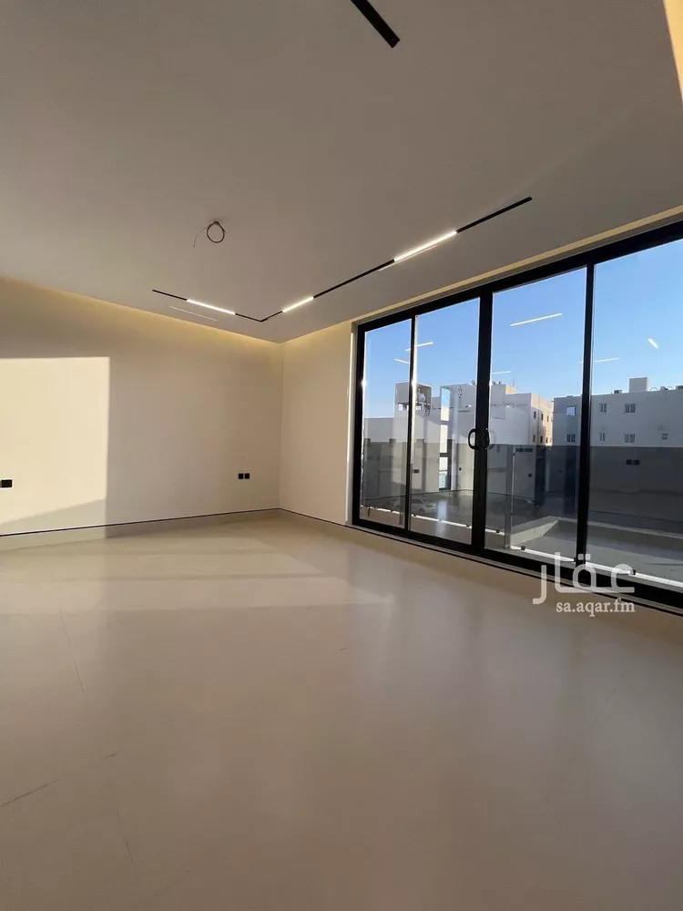 فيلا للبيع في شارع السيل الكبير, حي المهدية, مدينة الرياض, منطقة الرياض صورة 4