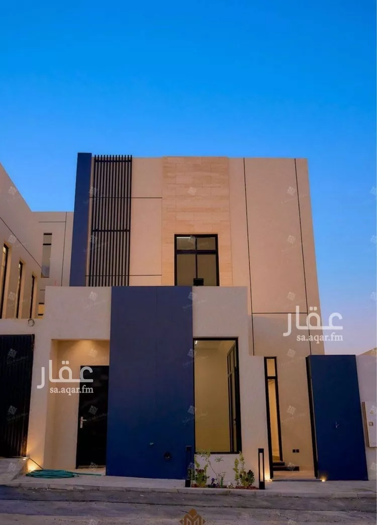 فيلا للبيع في شارع قطب الدين بن السلطان, حي المهدية, مدينة الرياض, منطقة الرياض صورة 2