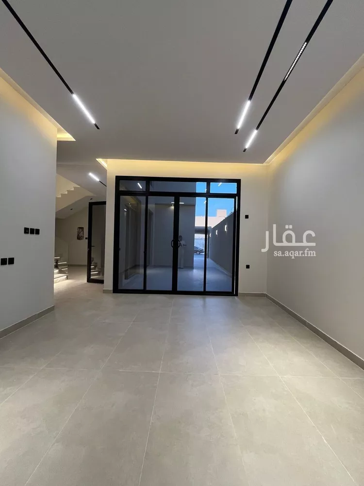 فيلا للبيع في شارع أبي الفضل العليمي, حي المهدية, مدينة الرياض, منطقة الرياض صورة 3