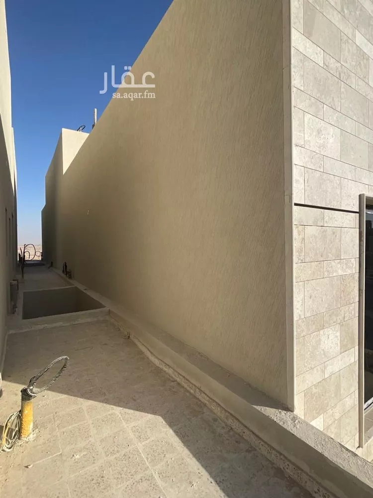 فيلا للبيع في شارع السيل الكبير, حي المهدية, مدينة الرياض, منطقة الرياض صورة 5