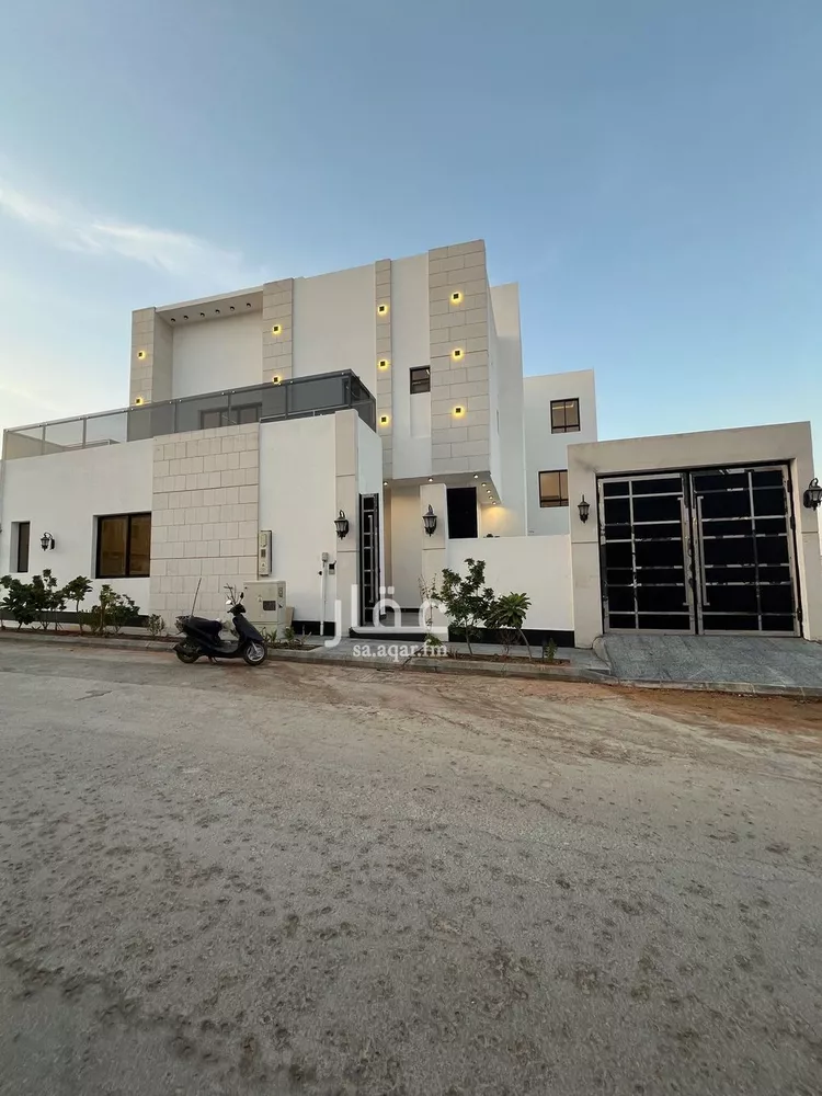 فيلا للبيع في شارع علي الجمال, حي المهدية, مدينة الرياض, منطقة الرياض صورة 2