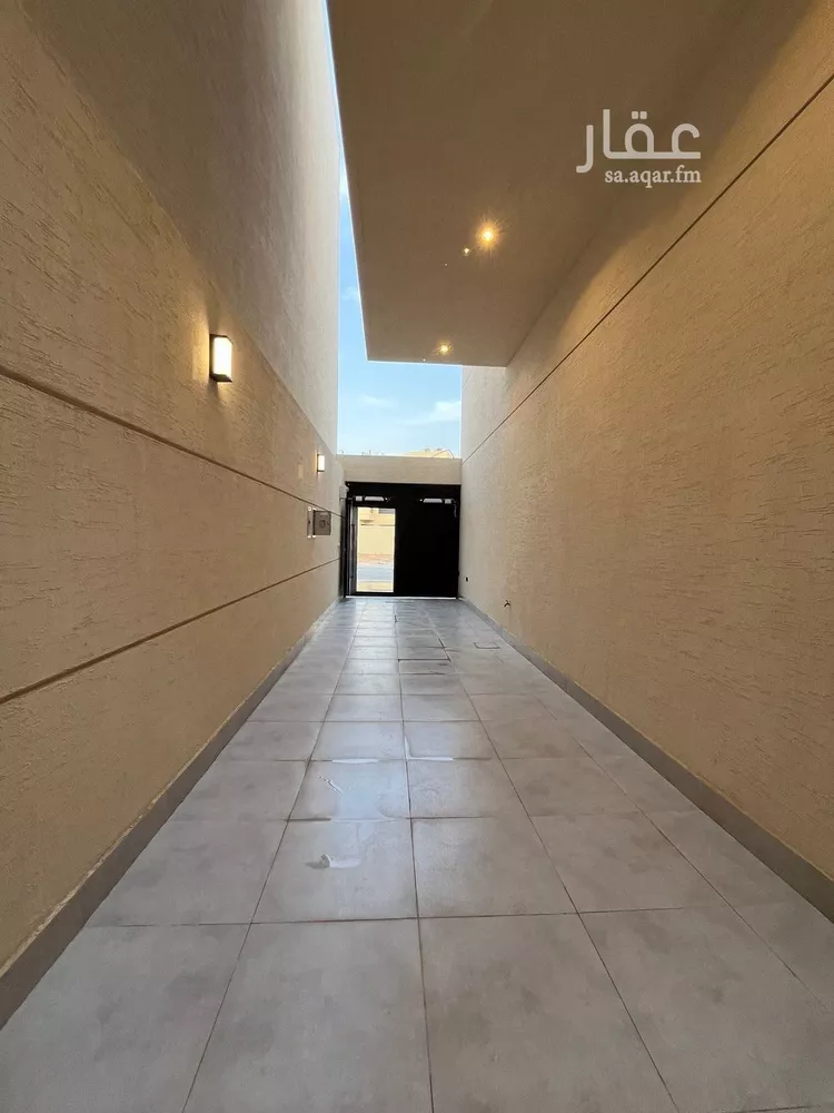 فيلا للبيع في شارع السيل الكبير, حي المهدية, مدينة الرياض, منطقة الرياض صورة 3