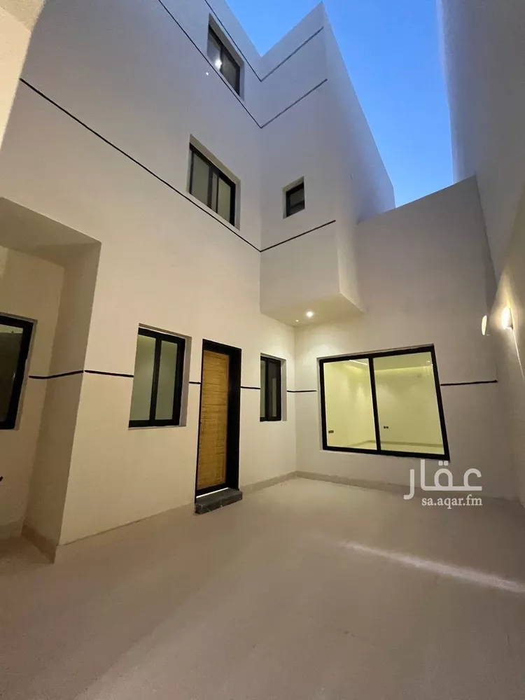 فيلا للبيع في شارع السيل الكبير, حي المهدية, مدينة الرياض, منطقة الرياض صورة 5