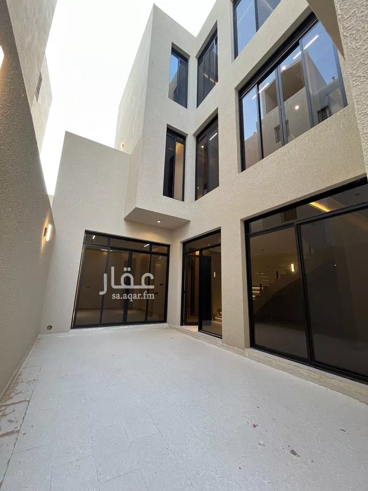 فيلا للبيع في شارع أبي الفضل العليمي, حي المهدية, مدينة الرياض, منطقة الرياض صورة 5