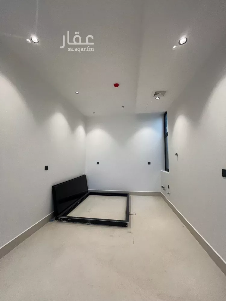 شقة للبيع في شارع عبداللطيف بن المبارك, حي المهدية, مدينة الرياض, منطقة الرياض صورة 5