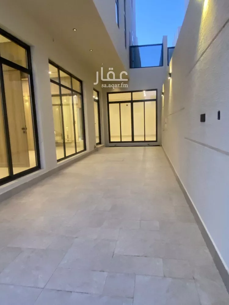 فيلا للبيع في شارع السيل الكبير, حي المهدية, مدينة الرياض, منطقة الرياض صورة 5