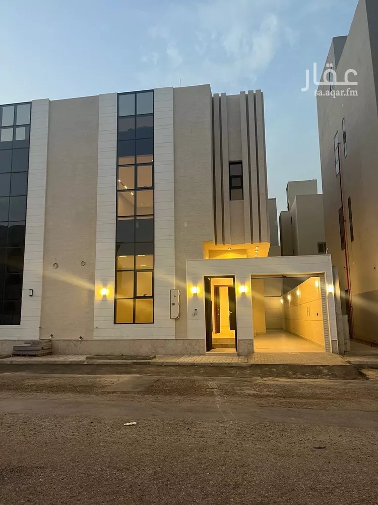 فيلا للبيع في شارع السيل الكبير, حي المهدية, مدينة الرياض, منطقة الرياض