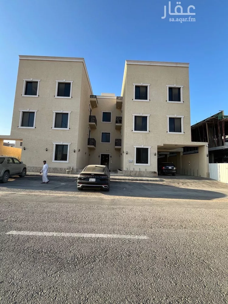 شقة للبيع في شارع عبداللطيف بن المبارك, حي المهدية, مدينة الرياض, منطقة الرياض