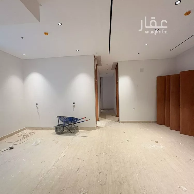شقة للبيع في شارع عبداللطيف بن المبارك, حي المهدية, مدينة الرياض, منطقة الرياض صورة 4