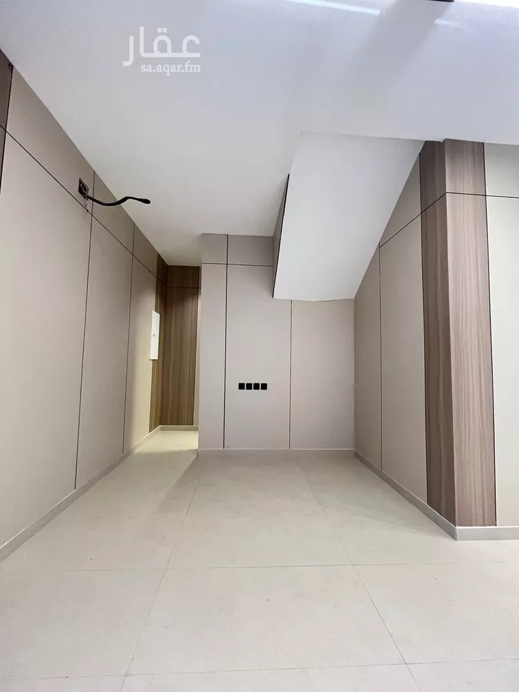 فيلا للبيع في شارع السيل الكبير, حي المهدية, مدينة الرياض, منطقة الرياض صورة 5