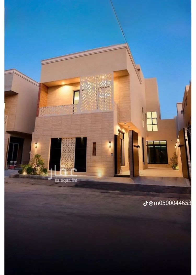 فيلا للبيع في شارع قطب الدين بن السلطان, حي المهدية, مدينة الرياض, منطقة الرياض
