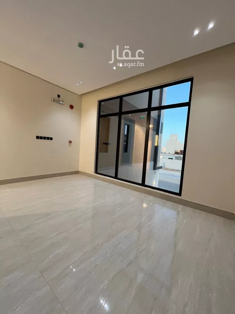 شقة للبيع في شارع عبدالرحمن السمعاني, حي المهدية, مدينة الرياض, منطقة الرياض صورة 4