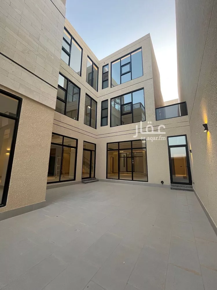 فيلا للبيع في شارع السيل الكبير, حي المهدية, مدينة الرياض, منطقة الرياض صورة 5