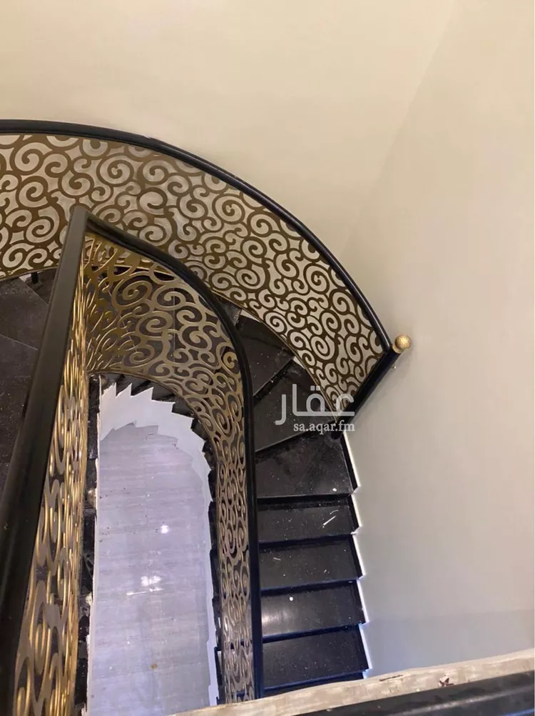 فيلا للبيع في شارع السيل الكبير, حي المهدية, مدينة الرياض, منطقة الرياض صورة 5