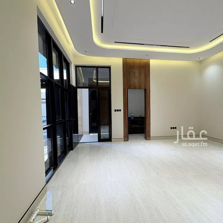 فيلا للبيع في شارع السيل الكبير, حي المهدية, مدينة الرياض, منطقة الرياض صورة 4