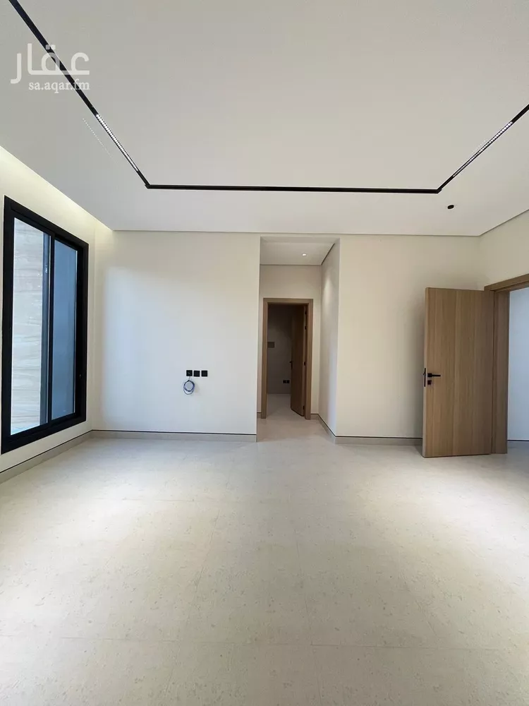 فيلا للبيع في شارع قطب الدين بن السلطان, حي المهدية, مدينة الرياض, منطقة الرياض صورة 3