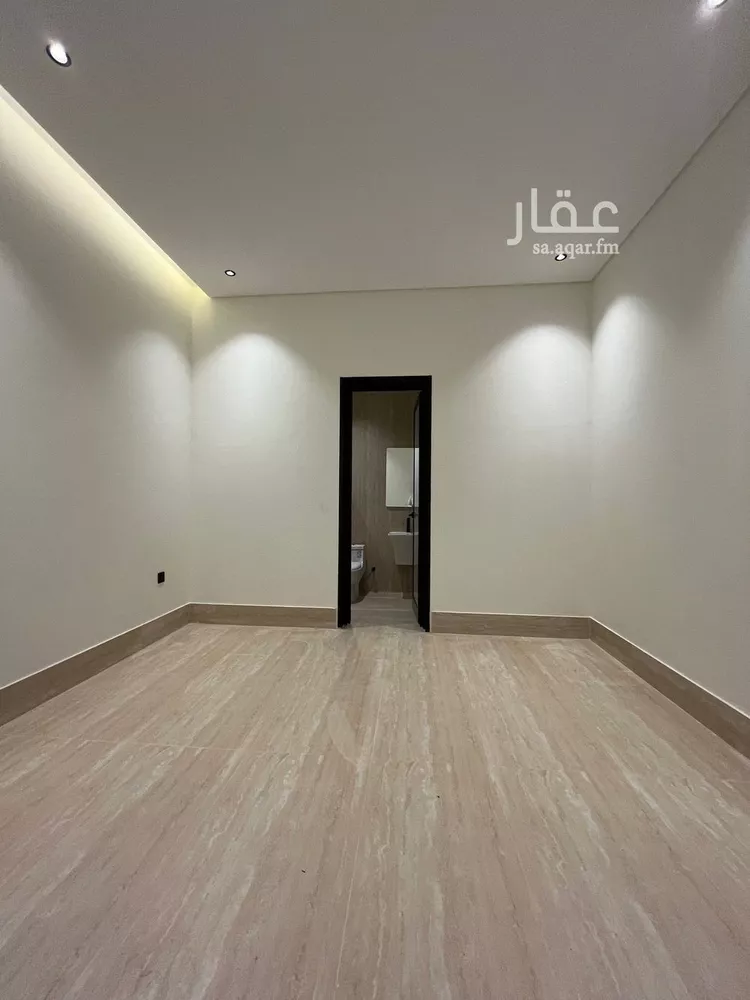 فيلا للبيع في شارع فؤاد محمد عمر توفيق, حي المهدية, مدينة الرياض, منطقة الرياض صورة 3