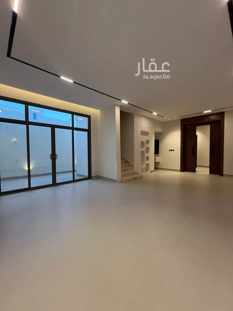 فيلا للبيع في شارع السيل الكبير, حي المهدية, مدينة الرياض, منطقة الرياض صورة 4