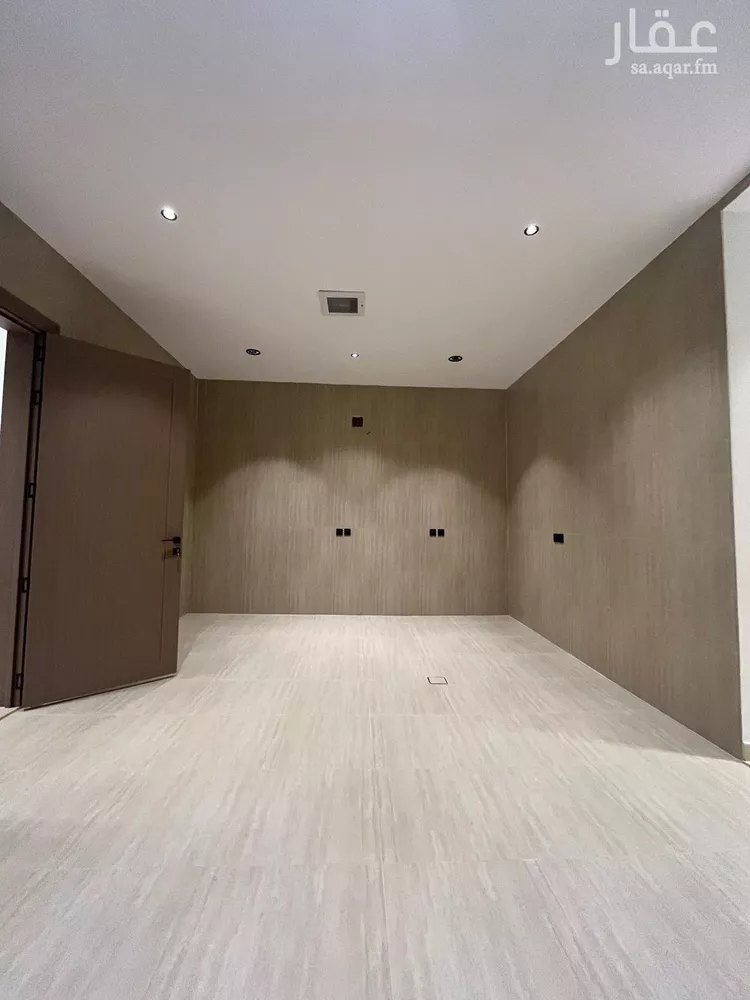 فيلا للبيع في شارع الحافظ بن كثير, حي المهدية, مدينة الرياض, منطقة الرياض صورة 5