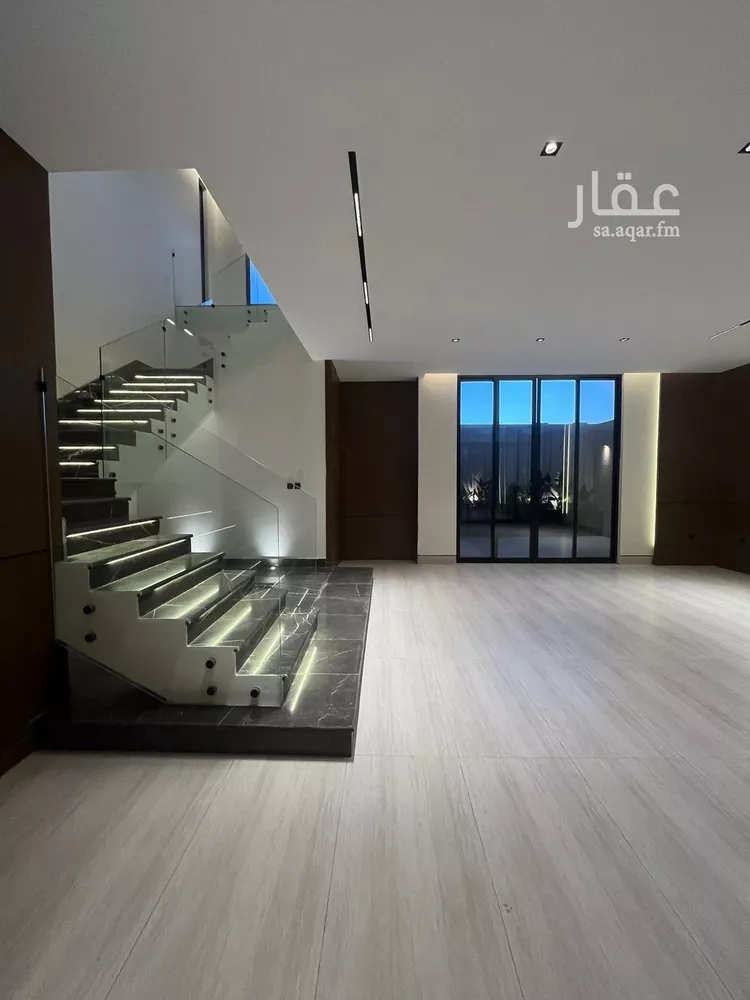 فيلا للبيع في شارع السيل الكبير, حي المهدية, مدينة الرياض, منطقة الرياض صورة 3