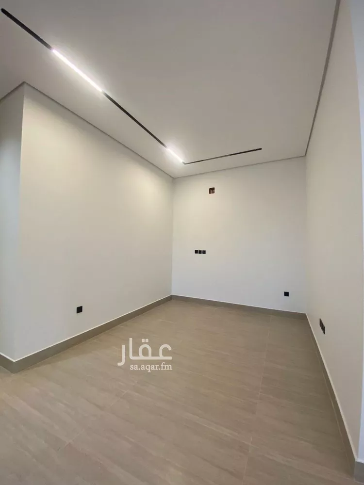 فيلا للبيع في شارع السيل الكبير, حي المهدية, مدينة الرياض, منطقة الرياض صورة 3