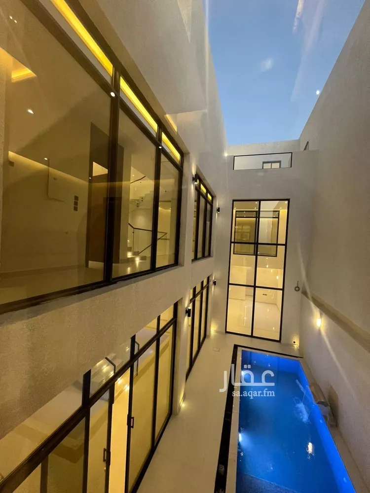 فيلا للبيع في شارع ابن شقير, حي المهدية, مدينة الرياض, منطقة الرياض صورة 2