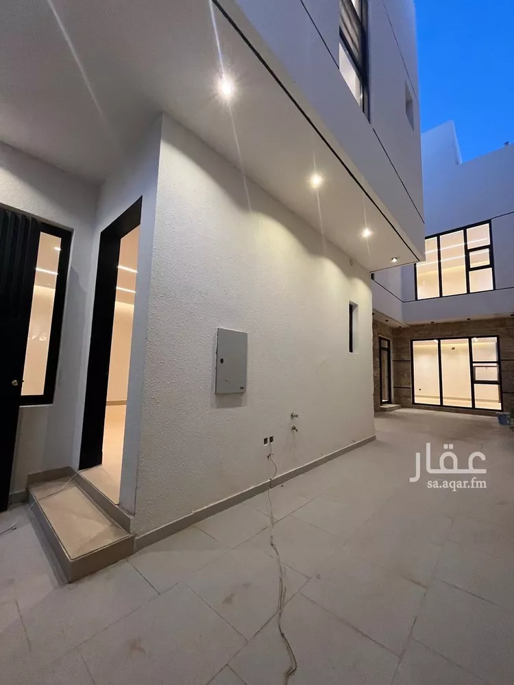 فيلا للبيع في شارع أبي الفضل العليمي, حي المهدية, مدينة الرياض, منطقة الرياض صورة 4