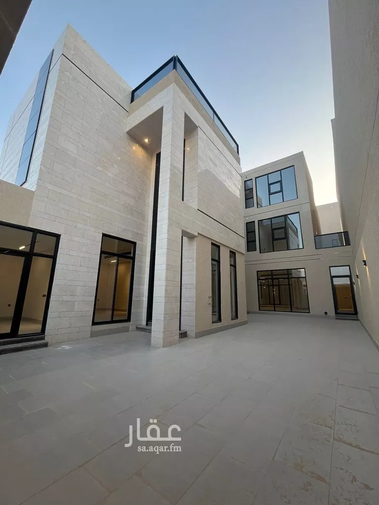 فيلا للبيع في شارع السيل الكبير, حي المهدية, مدينة الرياض, منطقة الرياض صورة 2