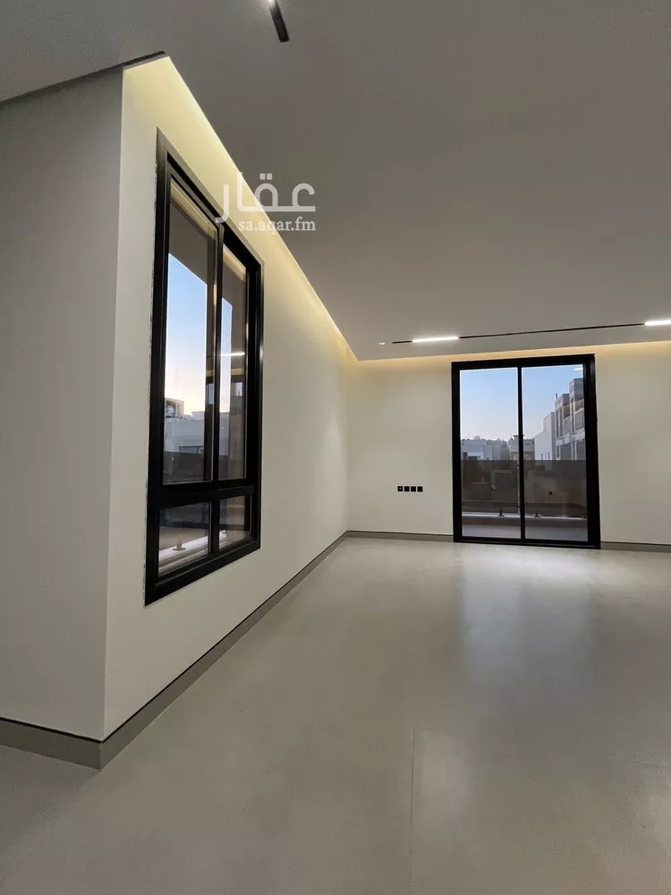 فيلا للبيع في شارع السيل الكبير, حي المهدية, مدينة الرياض, منطقة الرياض صورة 5