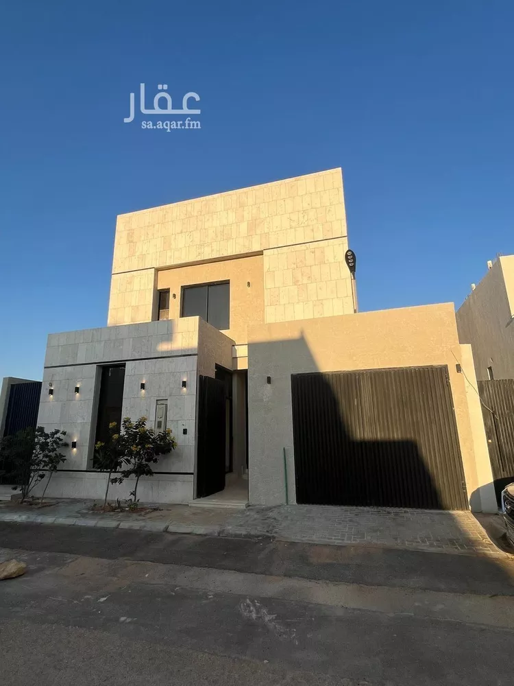 فيلا للبيع في شارع الحافظ بن كثير, حي المهدية, مدينة الرياض, منطقة الرياض