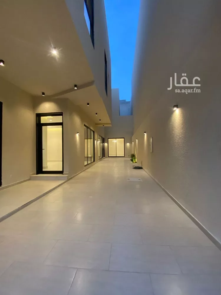 فيلا للبيع في شارع السيل الكبير, حي المهدية, مدينة الرياض, منطقة الرياض صورة 4