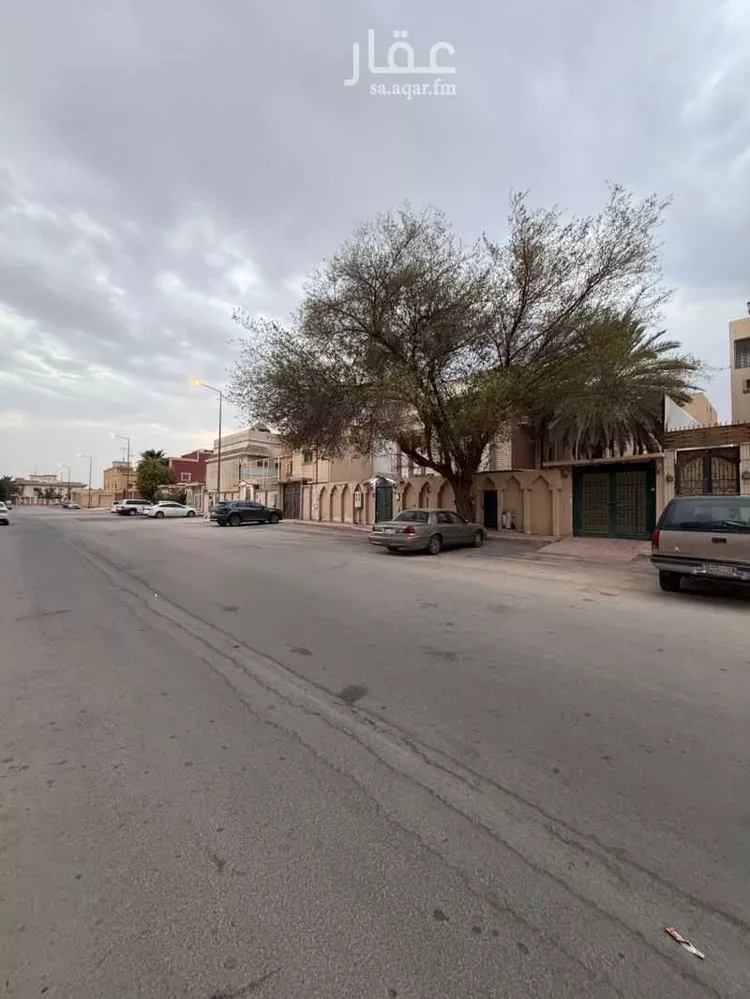 فيلا للبيع في شارع الظرب, حي المروة, مدينة الرياض, منطقة الرياض صورة 2