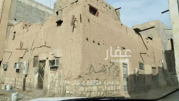 فيلا للبيع في شارع احمد التونسي, حي العود, مدينة الرياض, منطقة الرياض