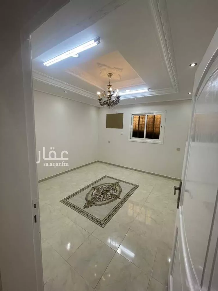 شقة للإيجار في شارع مرثد بن ربيعة ، حي الدفاع ، المدينة المنورة ، منطقة المدينة المنورة