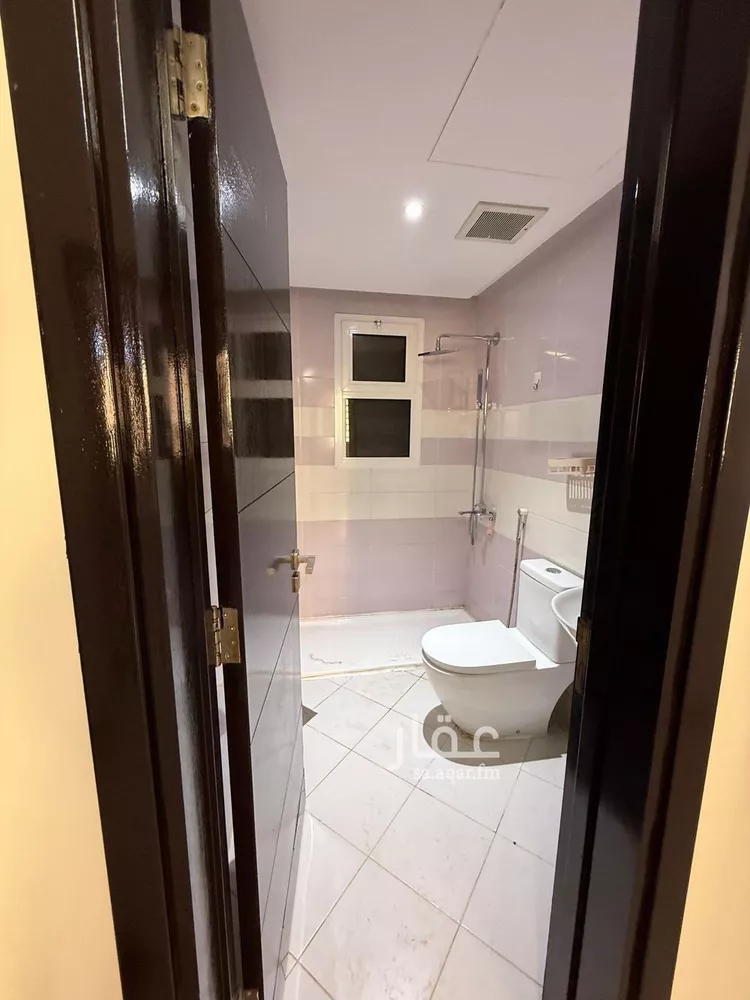 شقة للإيجار في شارع طيبة, حي قرطبة, مدينة الرياض, منطقة الرياض صورة 5