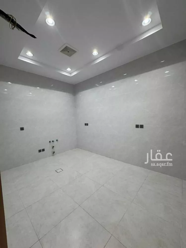 فيلا للبيع في شارع عبدالرزاق البيطار, حي الصفاء, مدينة جدة, منطقة مكة المكرمة 13