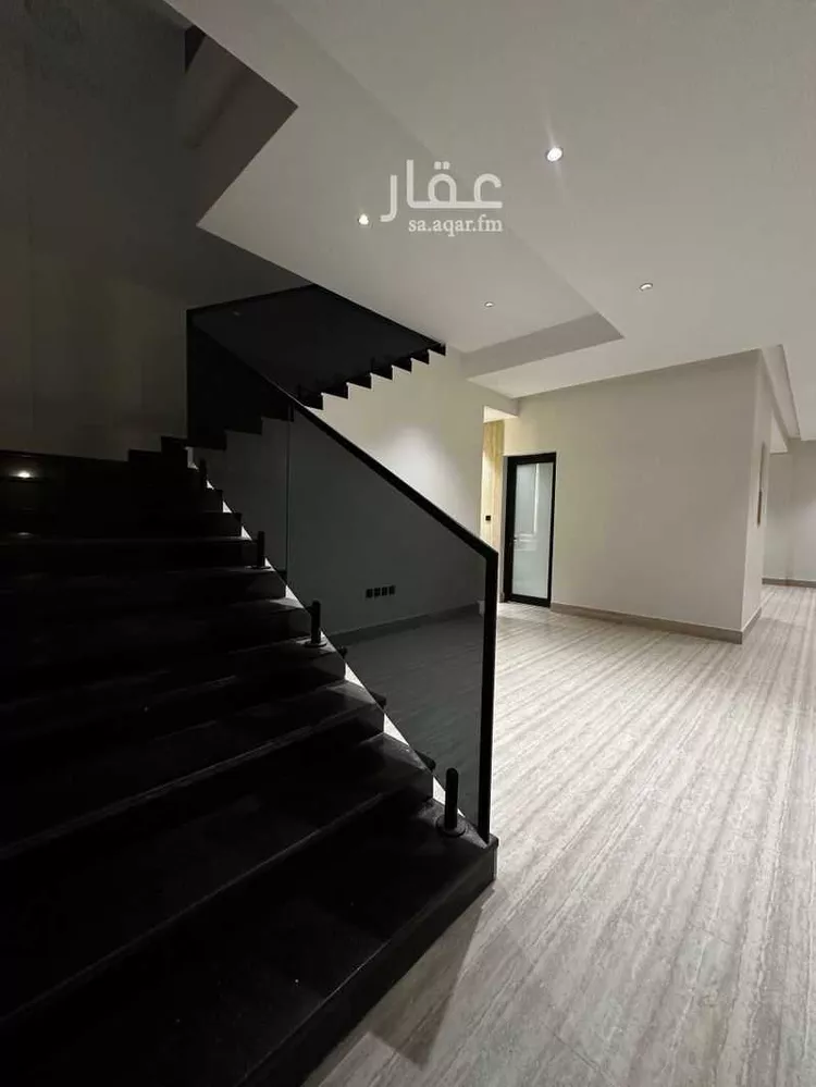 فيلا للبيع في شارع أبو عبيدة بن الجراح, حي البحر, مدينة الخبر, المنطقة الشرقية صورة 2