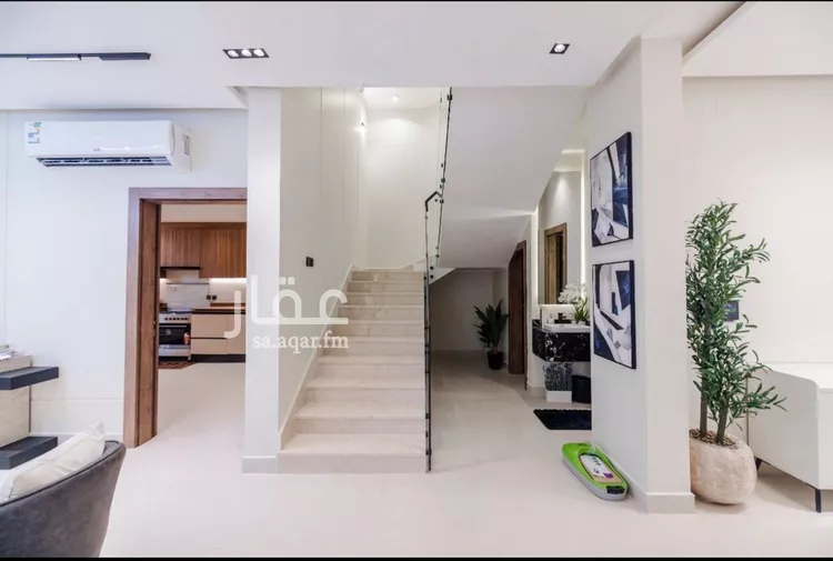 فيلا للبيع في شارع البحر الأسود, حي الجنادرية, مدينة الرياض, منطقة الرياض صورة 2