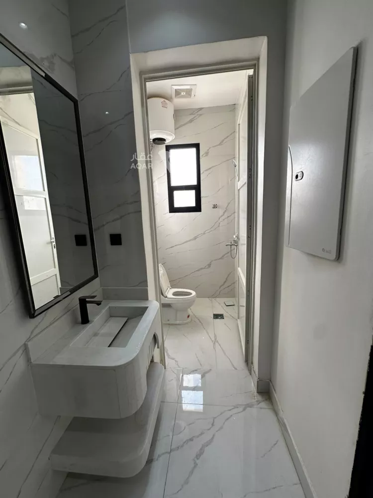 Floor for Rent in Riyadh Ash Sharq 11